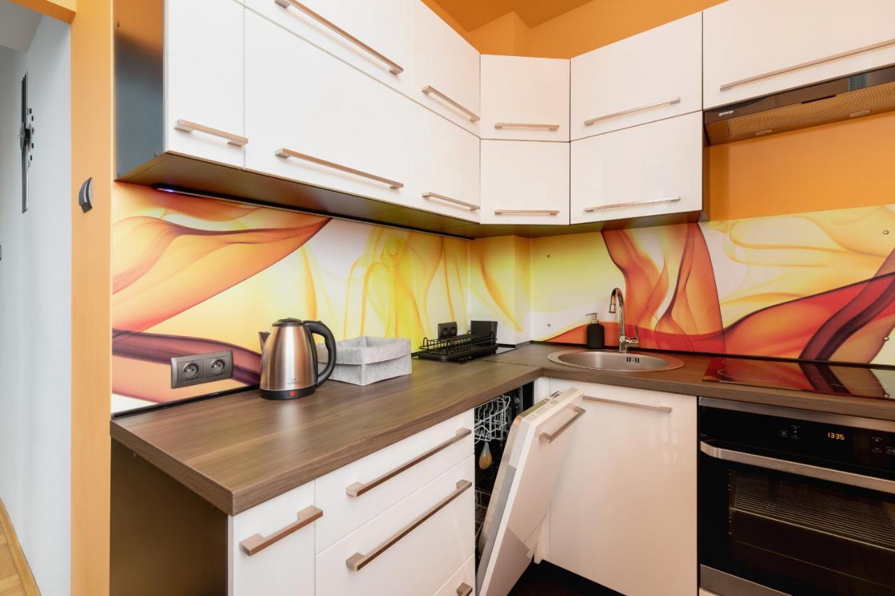 Lagiewniki Sanctuary One Bedroom Apartment By Renters Краків Екстер'єр фото